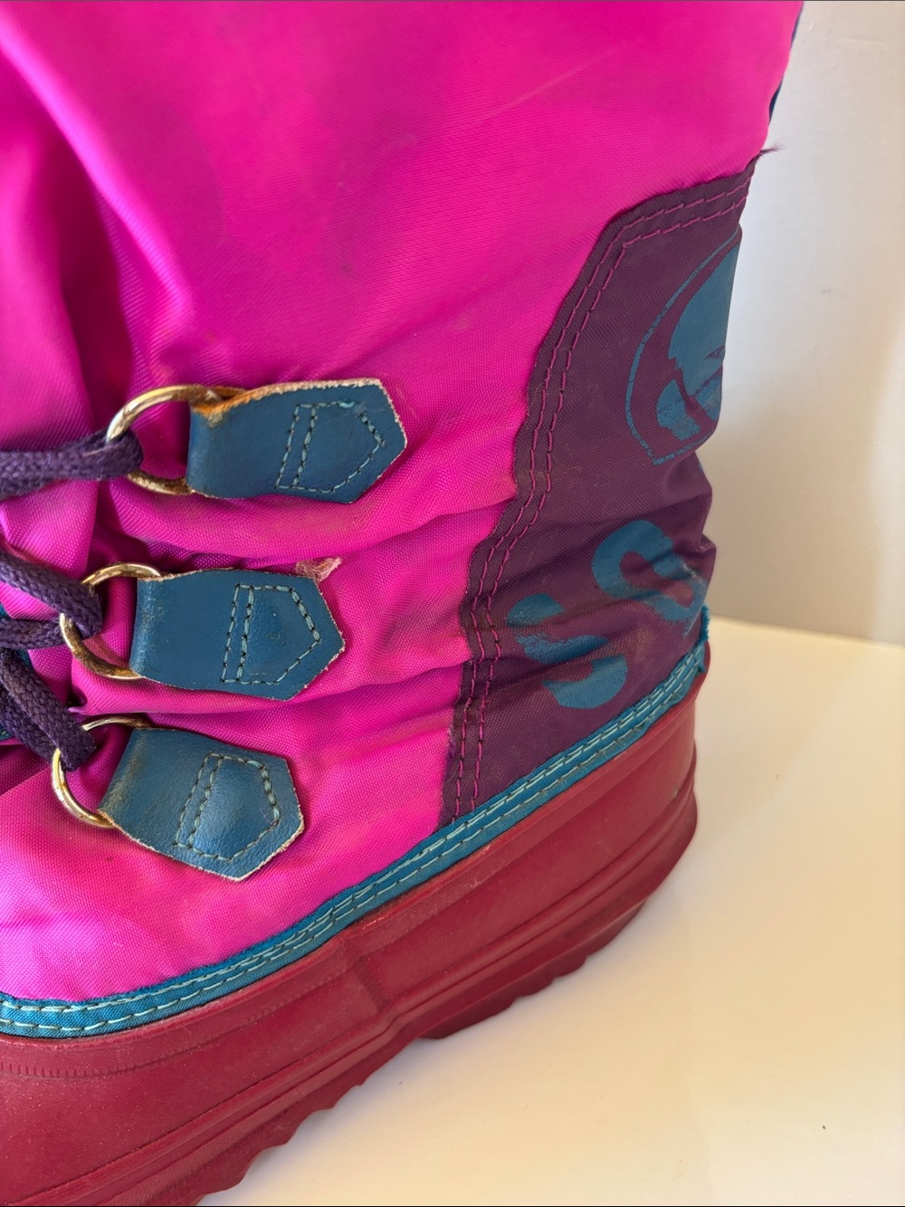 Vintage Sorel Magenta Pink Winter Snow Boots Waterproof Size 7.5-8 - Picture 2 of 13